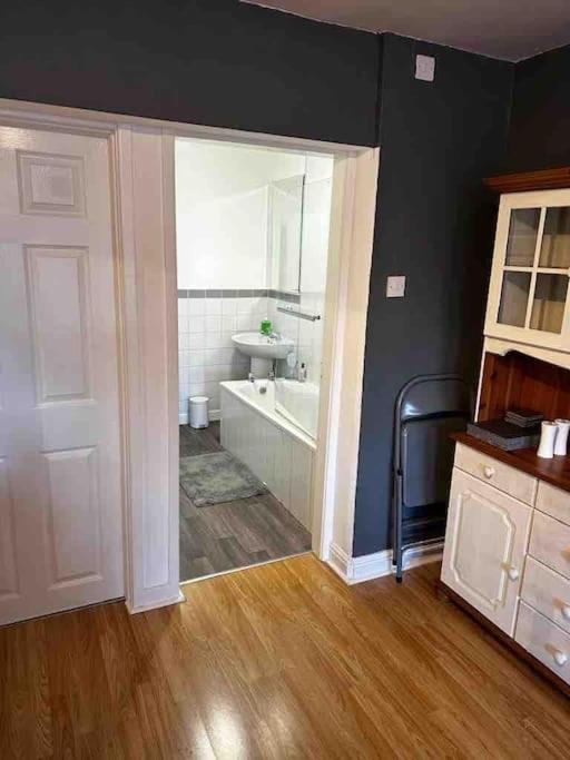 Apartment Netherby Grange Garden With Sea Views Rhos-on-Sea