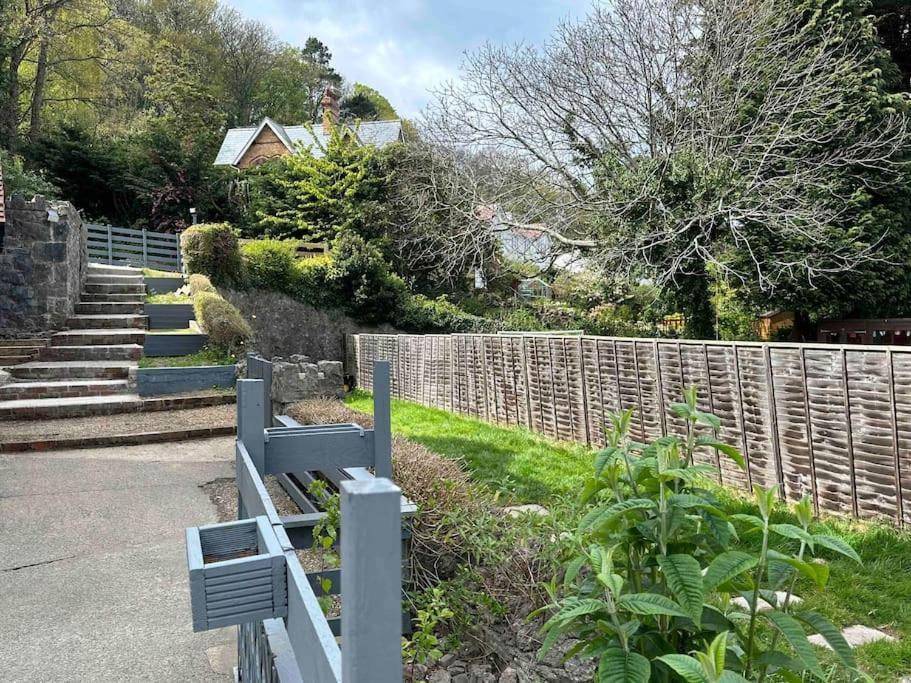 Netherby Grange Garden With Sea Views Apartment